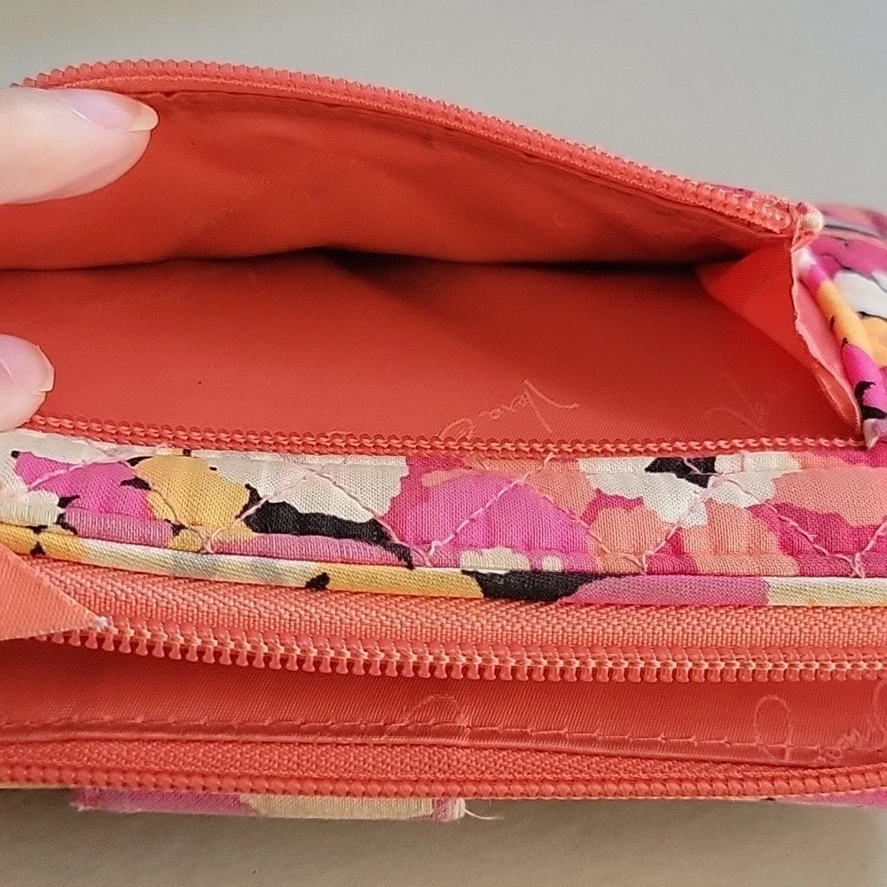 Vera Bradley turnlock Floral Salmon and Pink Women's zip close bifold Wallet - Picture 8 of 8